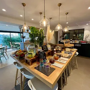 Campanile Orange Centre Sortie 21 Sur A7 A9 Hotel Orange (Vaucluse)